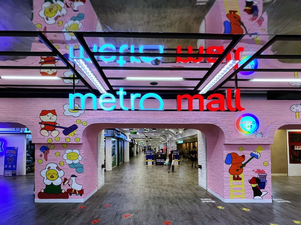 Metro Art: The New Art Community by MRT at the North Bangkok